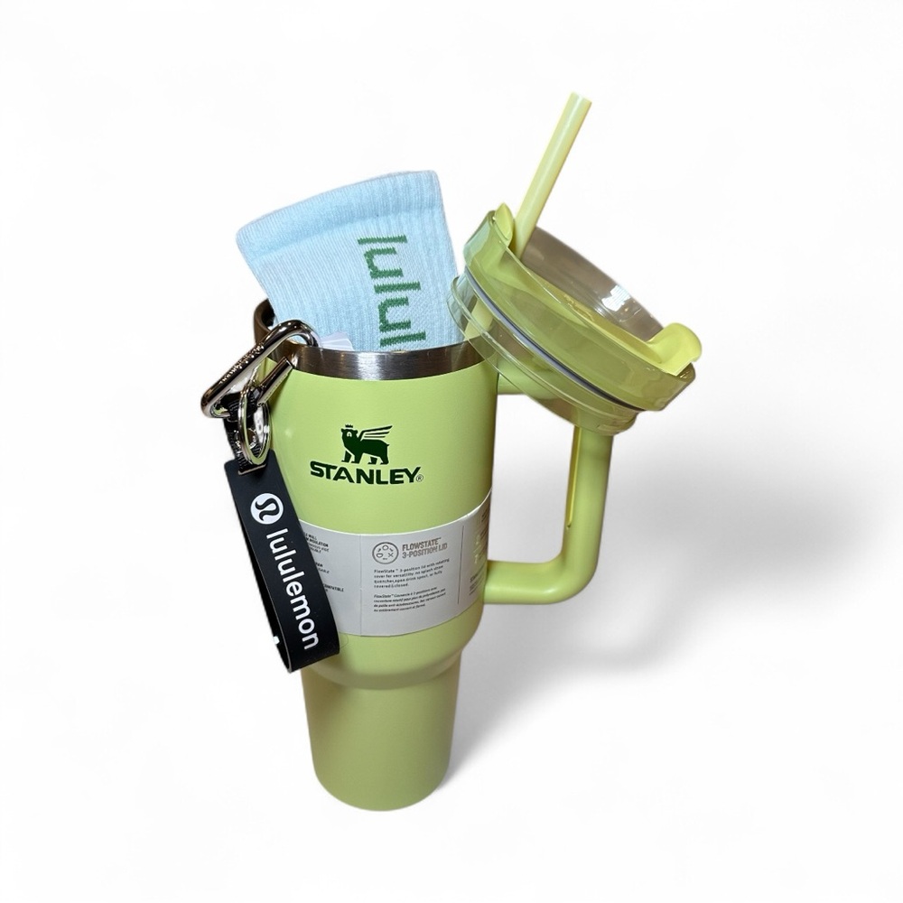Stanley 40 oz Tumbler Lululemon Socks Keychain Gift Bundle Sage Green NWT